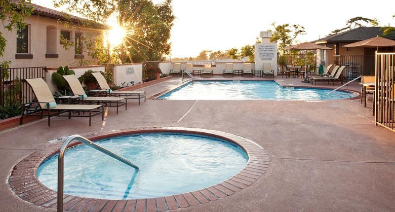 Fairfield Inn & Suites San Diego Old Town Exterior foto