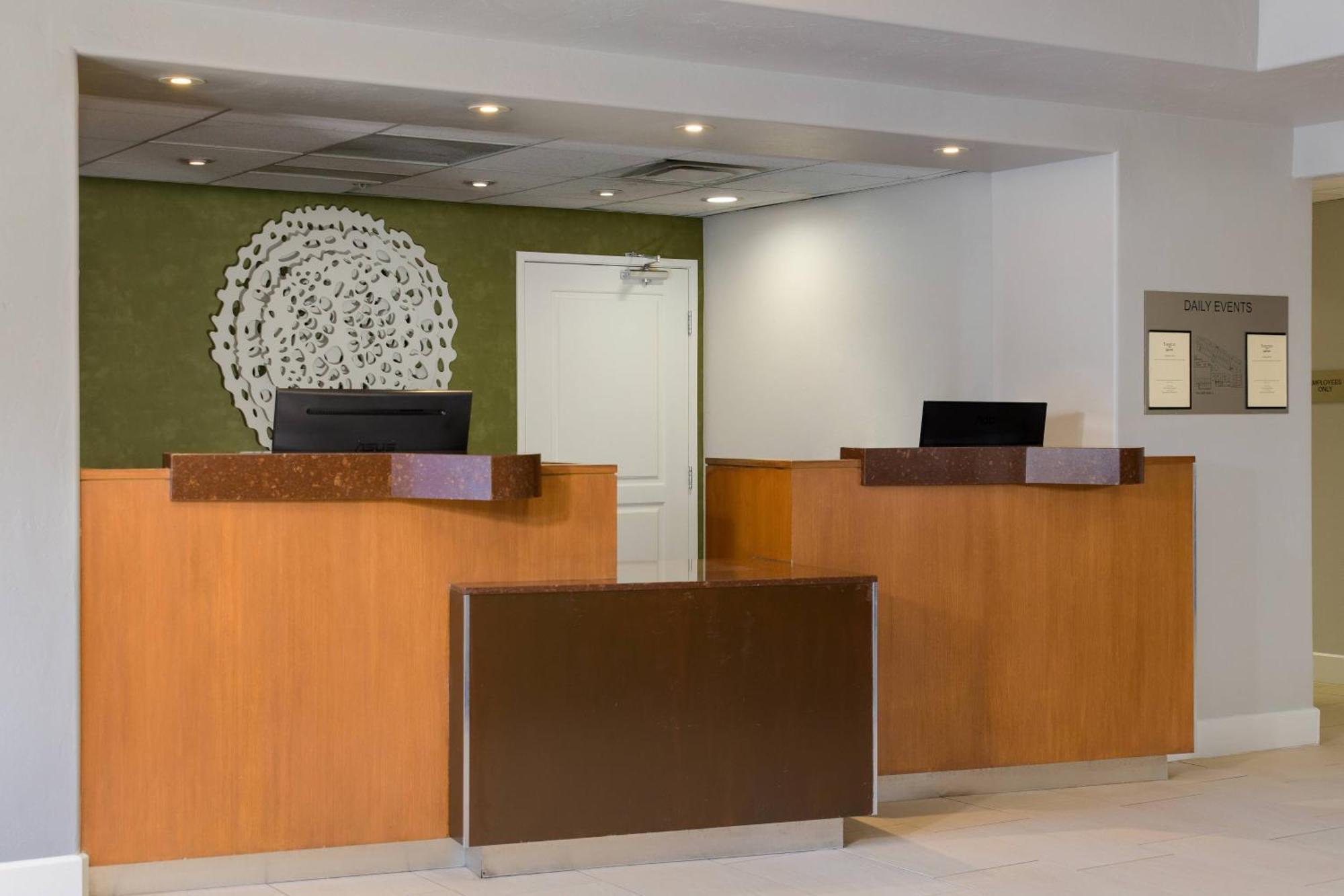 Fairfield Inn & Suites San Diego Old Town Exterior foto