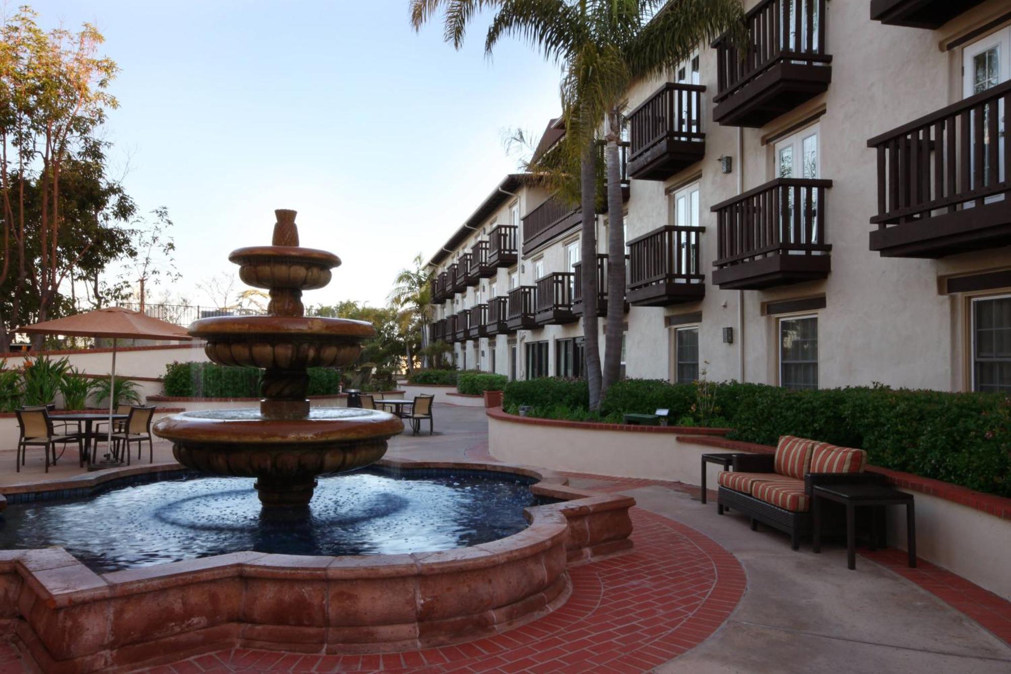 Fairfield Inn & Suites San Diego Old Town Exterior foto