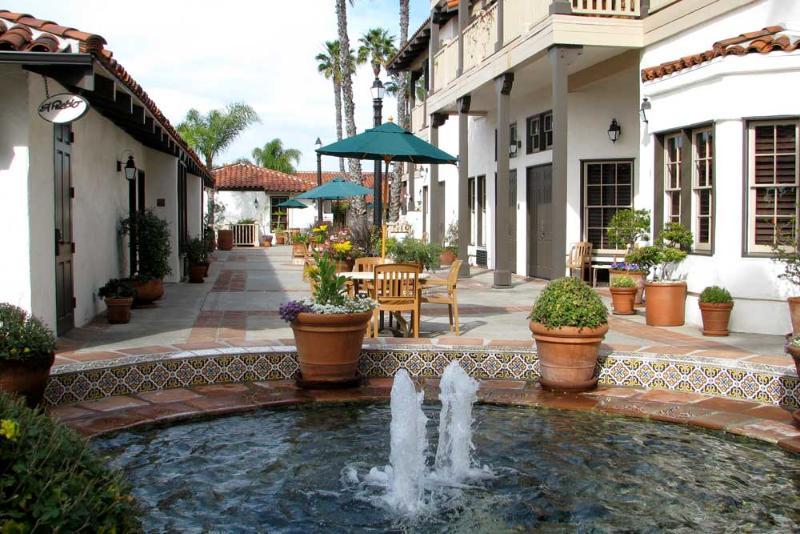 Fairfield Inn & Suites San Diego Old Town Exterior foto