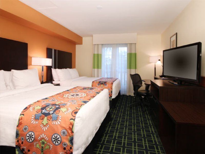 Fairfield Inn & Suites San Diego Old Town Exterior foto